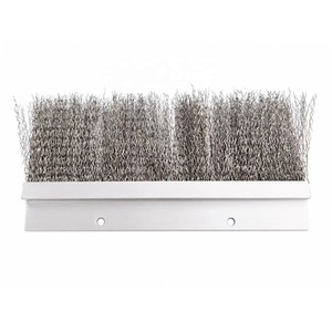 Brosse à fil d'acier robuste pour le nettoyage des toits, pour éliminer le mousse et autres débris - Product Image 5