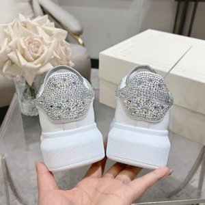 Zapatos Deportivos de Cuero con Detalles de Diamantes, Estilo Clásico, Personalizados, Modernos, Blancos, Ligeros para Primavera/Invierno - Product Image 6