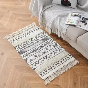 Plain color Small Size Tuft Design Moroccan Style Flat Weave Cotton Floor Mat