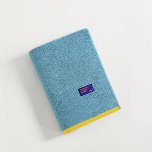 Nueva <span class=keywords><strong>toalla</strong></span> de baño unisex para adultos de algodón puro con bloques de color, 70*140, suave, gruesa para otoño e invierno, <span class=keywords><strong>600</strong></span> <span class=keywords><strong>gramos</strong></span>, absorbente. - Product Image 4