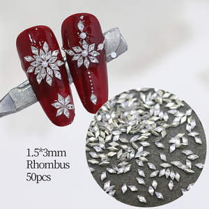 เครื่องประดับเล็บเพชรซิร์คอนขนาดเล็ก ลดราคาสุดฮอต ผลิตภัณฑ์ตกแต่งความงามแบบ DIY หลากหลายชนิด  จี้เล็บเพชรคิวบิกเซอร์โคเนีย ขายส่งจำนวนมาก - Product Image 3