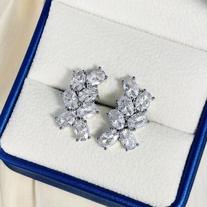 Eleganti Orecchini a Perno Ovali per Donne, Accessori per Orecchie Semplici e alla Moda per Uso Quotidiano, Outfit Casual e Regalo - Product Image 2
