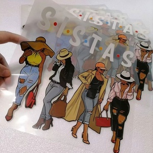 โรงงานที่ให้มาการหนาแน่นสูงสาวสีดํา Sistas โลโก้ DTF การพิมพ์ออฟเซตการถ่ายเทความร้อนสติกเกอร์ที่กําหนดเองสําหรับเสื้อยืดใช้ - Product Image 1