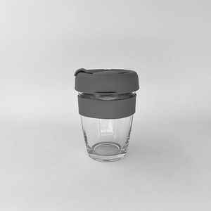 แก้วกาแฟใสทรงสูงพร้อมฝาปิดสำหรับเครื่องดื่มในรถยนต์ รุ่น Creative Camping พร้อมปลอกแก้วแบบคอร์ก - Product Image 5