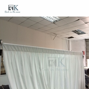 Kits de tubos telescópicos redondos y telones de fondo para decoración de stands de ferias comerciales y bodas a precio de fábrica - Product Image 6