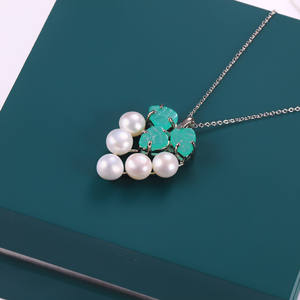 Collar con Colgante de Perlas de Agua Dulce Personalizado para Mujer con Cadena de Clavícula, Joyería de Platino y Oro, Selección en Vivo - Product Image 2