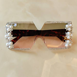 Occhiali da Sole Senza Montatura UV400 Eleganti e Lussuosi con Strass, Occhiali da Sole a Fiore Brillante per Donne - Product Image 6