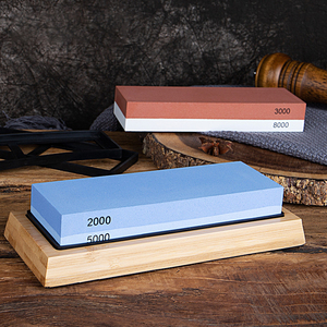 Ensemble de pierres à aiguiser pour couteaux de haute qualité Grains double face 1000/3000/6000 Affûteur avec guide d'angle de base en bambou antidérapant - Product Image 2