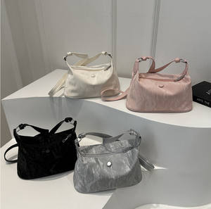 THK0495 Bolso cuadrado informal de moda Bolso de hombro con diseño para mujer - Product Image 1