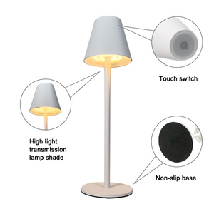 Vente chaude fournisseur doré zhongshan bas <span class=keywords><strong>prix</strong></span> led rechargeable restaurant lampe de table <span class=keywords><strong>d</strong></span>écorative capteur tactile - Product Image 4