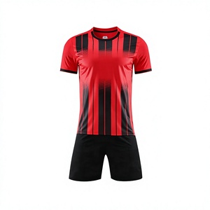 Conjunto de Camiseta de Fútbol Personalizada para Hombre, Rayas Rojas y Negras, Manga Corta, Poliéster que Absorbe la Humedad, Sublimada con Impresión Frontal, para Equipos Adultos - Product Image 1