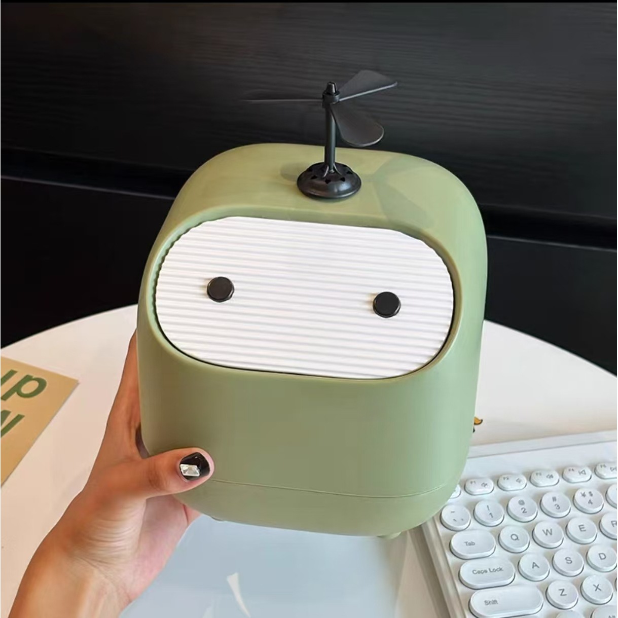 Ninja Trash Can [Creamy Green & Black Bamboo Dragonfly Accessories]