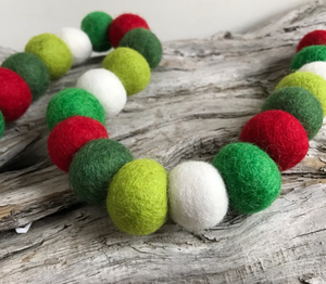 Ghirlanda rossa bianca verde della palla della lana per la scuola materna della stanza del bambino della parete del mensola del camino dell'albero <span class=keywords><strong>di</strong></span> <span class=keywords><strong>natale</strong></span> - Product Image 3