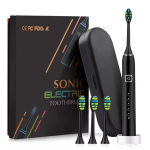 Cepillo de dientes eléctrico sónico resistente al agua IPX7 recargable con logotipo personalizable Número de cabezales de cepillo de dientes - Product Image 1