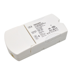 Tridonico LCI 35W 350mA 50-100V TEC SR LCI 35W 1050mA 35-70V TEC SR LCI 35W 1050MA 16.5-33.5V TEC C unità a corrente costante - Product Image 2
