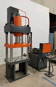 Máquina Hidráulica de Cuatro Columnas para Moldeo por Presión en Caliente de Tapicería Automotriz y Alfombrillas Interiores, 160 Toneladas, con PLC, Motor de Engranajes y Bomba de Alta Velocidad - Product Image 5