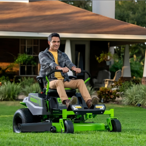 Tondeuse autoportée électrique de haute qualité à lame cylindrique, pour usage domestique et agricole, avec batterie longue durée, idéale pour la manutention des espaces verts - Product Image 2
