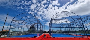 Toldo Deportivo Retráctil Eléctrico de Acero Galvanizado con 1 Año de Garantía, Techo para Deportes al Aire Libre para <span class=keywords><strong>Cancha</strong></span> de Pádel Individual - Product Image 2