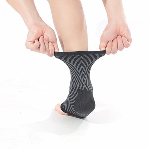 อุปกรณ์พยุงข้อเท้าแบบถัก ระบายอากาศได้ดี สำหรับเล่นกีฬา บาสเกตบอล ป้องกันการบาดเจ็บ ขนาด M L XL สำหรับผู้ใหญ่ทุกเพศ - Product Image 1