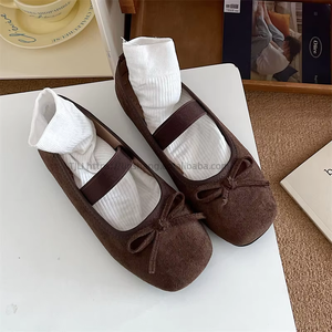 New Wholesale Women's Flats - Bow Detail Shallow <b>Opening</b> Ballet Style Leather Shoes - Product Image 3