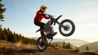 Moto tout-terrain électrique 7500w72V30Ah - Moto hors route à grande vitesse pour adultes avec moteur sans balais