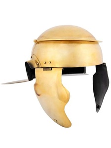 Casco Decorativo Estilo Centurión Romano, Escudo Tradicional Plateado/Dorado, Artesanía Metálica para Festivales, Exposiciones y Decoración Temática - Product Image 1