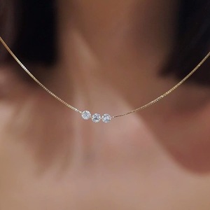 Collier en forme de goutte d'eau Rachel, en argent pur S925, or platine, design de niche pour femmes élégantes, polyvalent pour les petites occasions - Product Image 4