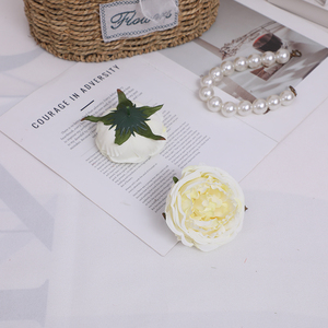 Fondo de Boda Estilo Europeo con Rosas Austin, Flores de Seda, Cabezas de Rosa Simuladas, Accesorios de Fotografía, Pared de Flores Artificiales - Product Image 4