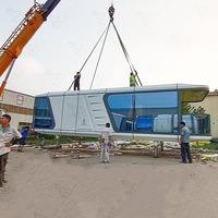 Série Ciel Étoilé – Maison de Glamping de Luxe en Acier Inoxydable de 115 mètres, Conception Futuriste, Vue Panoramique