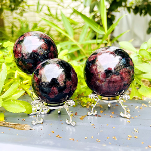 Penjualan laris bola <span class=keywords><strong>Garnet</strong></span> merah bola kristal alami penyembuhan Astrophyllite bola untuk dekorasi - Product Image 6