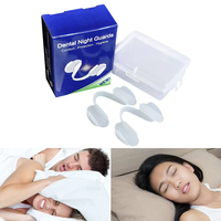 Tapis de dents en silicone Protège-dents dentaire souple Protecteur d'attelle de dents universel Empêcher le ronflement pour le grincement des dents la nuit