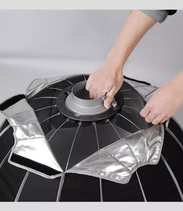 Boîte à lumière octogonale parabolique profonde de 70 cm à montage Bowens, à montage rapide, avec grille en nid d'abeille pour studio <span class=keywords><strong>photo</strong></span> et éclairage vidéo - Product Image 5