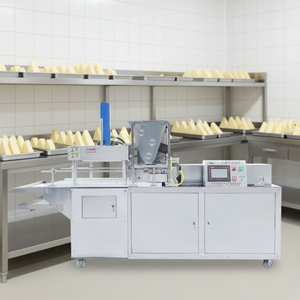 Macchine per la Formatura del Formaggio Triangolare con Controllo Intelligente e Pressatura Automatica, Stampi Personalizzabili per Attrezzature Lattiero-Casearie - Product Image 3