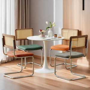 Chaises de salle à manger modernes en bois massif Chaises de bureau vintage en rotin Confort d'assise à long terme pour les hôtels Salles d'étude - Product Image 3