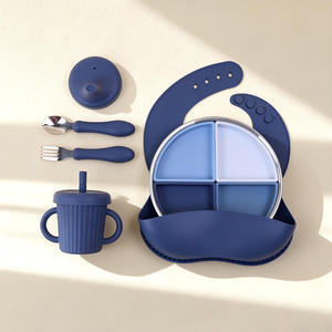 Ensemble de vaisselle pour bébé en acier inoxydable 304 sans BPA, compatible lave-vaisselle, avec assiette divisée, bavoir, tasse à bec et cuillère - Product Image 1