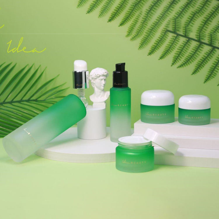 สีเขียว