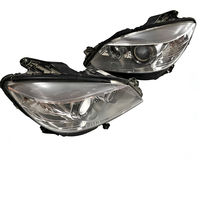 Ensemble de phares au xénon démontés D1R pour Mercedes Benz Classe C W204 2007-2011, paire gauche et droite, lentille transparente, avec 3 mois de garantie