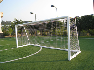 Portería de Fútbol Móvil de Aluminio Resistente de 5MX2M, Fácil de Instalar, para Entrenamiento y Partidos al Aire Libre, Color Blanco - Product Image 2