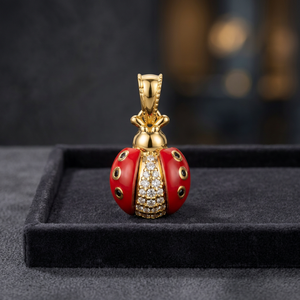 Collier ras du cou minimaliste de luxe en argent S925 plaqué or 14K avec sautoir en forme de coccinelle, saphir et citrine, personnalisable, vente au détail, OEM, ODM Bella - Product Image 2