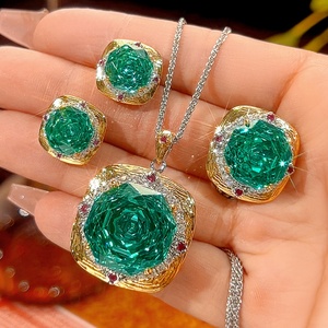 Wholesale Eco-friendly Copper <b>Necklace</b> <b>Set</b> 18-14mm Emerald Green Cubic Zirconia Rose Cut Vintage Fashion Jewelry <b>Set</b> - Product Image 1