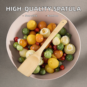 Spatule en bambou naturel Tourneur de cuisson antiadhésif écologique pour frire, remuer et servir avec long manche du Vietnam - Product Image 2
