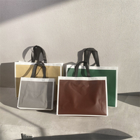 Tissu recouvert de film d'impression de logo personnalisé écologique, sacs non tissés en polypropylène laminé brillant enduit de PP/