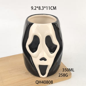 Ensemble de distributeur de savon en céramique à trois pièces sur le thème de la fête d'Halloween, ensemble de salle de bain, masque de mort, flacon pompe pour lotion - Product Image 4