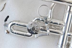 Trompette Piccolo de style japonais <span class=keywords><strong>Bb</strong></span>/A Tone Cupronickel Slides Rotary Valve & 2 Lead Pipes-Placage Argent Fabriqué à partir de laiton durable - Product Image 6