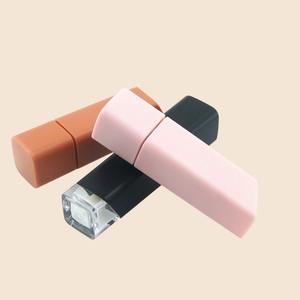 Tubos de brillo de labios de estilo de belleza al mejor precio, tubo de brillo de labios, contenedor de brillo de labios mate personalizado - Product Image 3