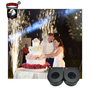 Système de tir de feux d'artifice populaire pour mariage, 8 pièces, machine à pyrotechnie froide, Arco Cuatro Juegos De Encendedores, feux d'artifice, récepteur - Product Image 1