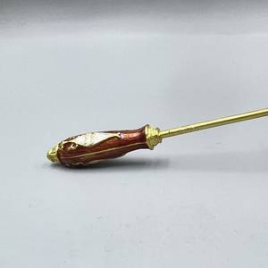 Spegnicandela Ebraico Placcato Argento all'Ingrosso per Candelabri di Shabbat, in Lega di Zinco con Manico Lungo - Product Image 6