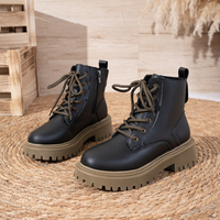 Bottines à plateforme épaisse pour femmes, à lacets, avec fermeture éclair latérale, bottes de combat à semelle crantée, chaussures d'hiver tendance pour femmes, noir et blanc