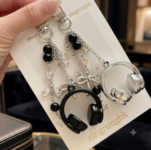 Bolsa para auriculares duradera de estilo coreano popular, color sólido, versátil, con llavero colgante simple y cadena personalizada para teléfono móvil. - Product Image 1