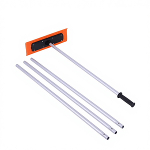 Râteau à <span class=keywords><strong>neige</strong></span> de toit en aluminium détachable et réglable avec perche d'extension pour l'entretien des toits et des jardins - Vente en gros usine - Product Image 1